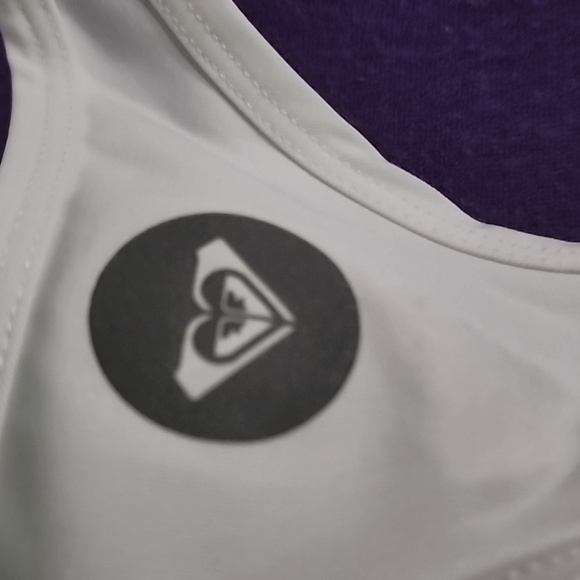 VEUC Wms Sz M Roxy Gradient Stripe Performance Running Sports Tank - Picture 10 of 12